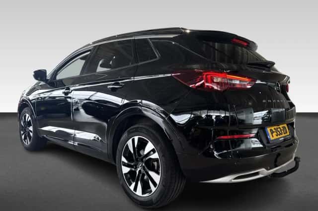 Opel Grandland (2022) thumbnail 3