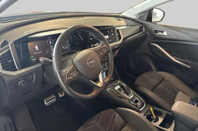 Opel Grandland (2022) thumbnail 4