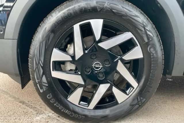 Opel Mokka-e (2025) thumbnail 6