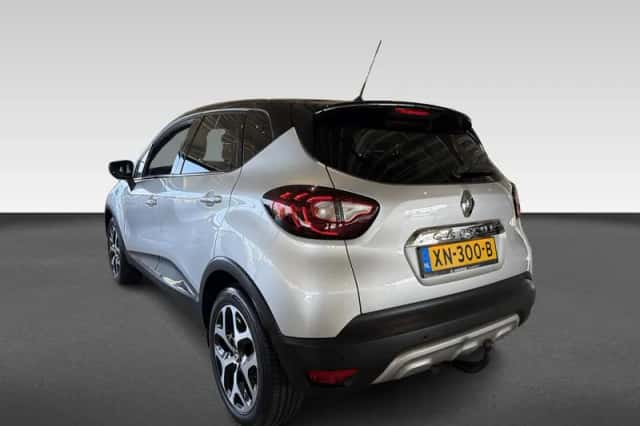 Renault Captur (2018) thumbnail 3