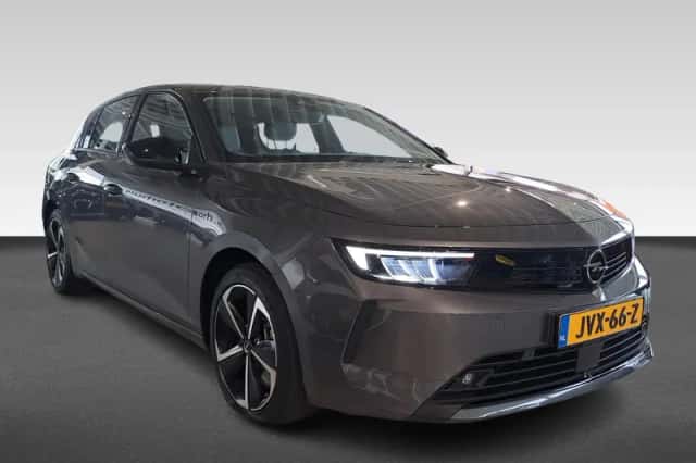 Opel Astra (2024) thumbnail 5