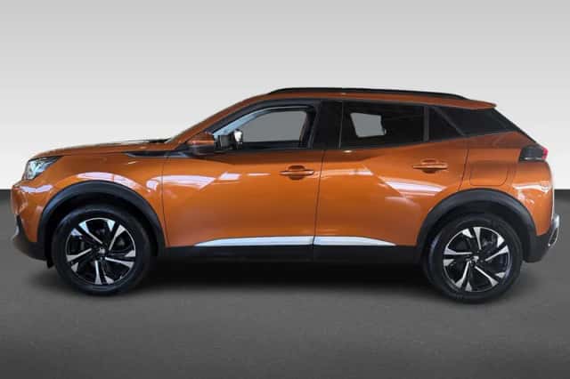 Peugeot 2008 (2021) thumbnail 2