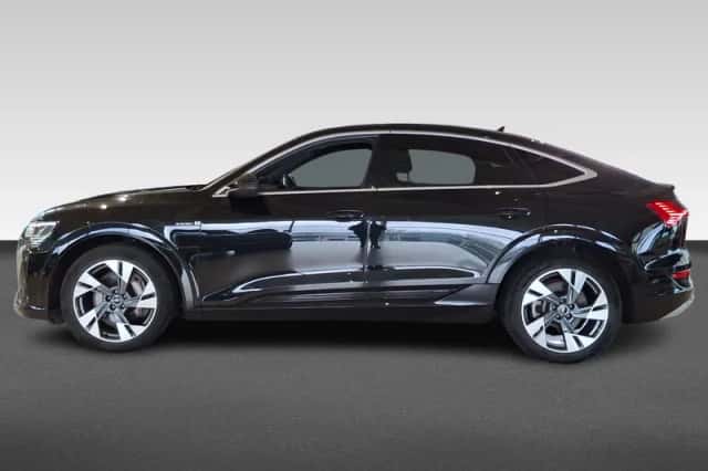 Audi e-tron (2020) thumbnail 2