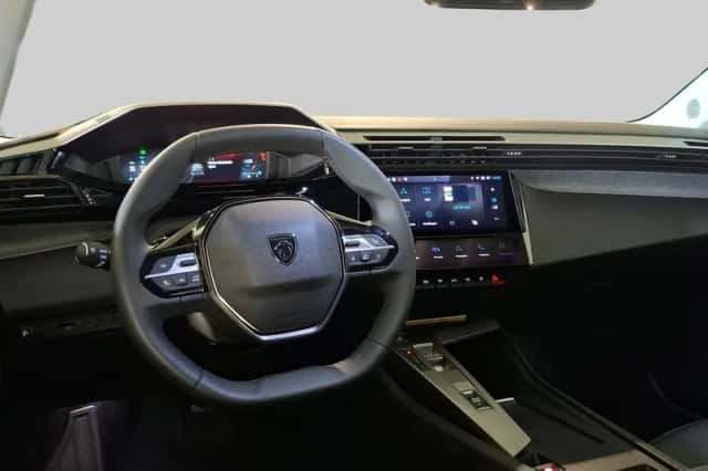 Peugeot 308 (2024) thumbnail 5