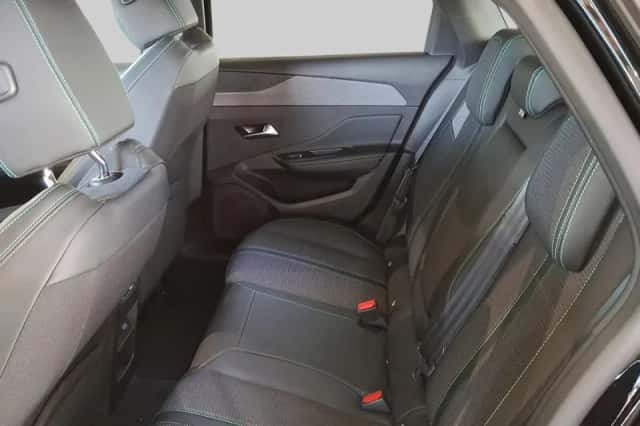 Peugeot 308 (2024) thumbnail 6
