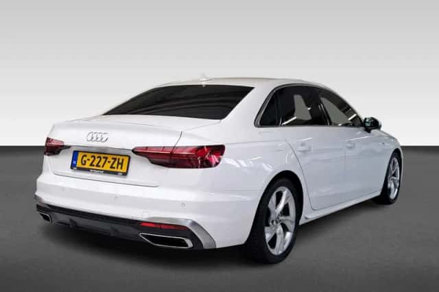 Audi A4 (2020) thumbnail 4