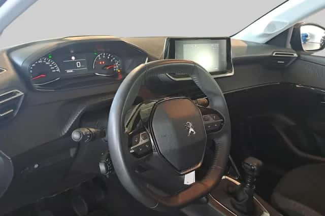 Peugeot 208 (2022) thumbnail 4