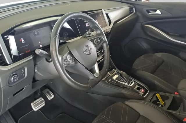 Opel Grandland (2022) thumbnail 5