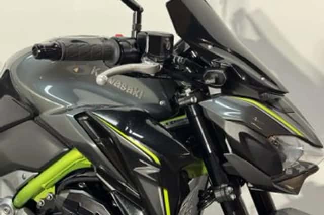 KAWASAKI Z900 (2018) thumbnail 3
