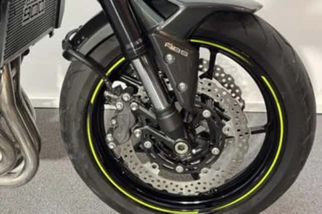 KAWASAKI Z900 (2018) thumbnail 5