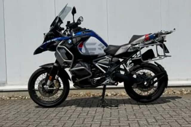 BMW R 1250 GS ADVENTURE (2019) thumbnail 1