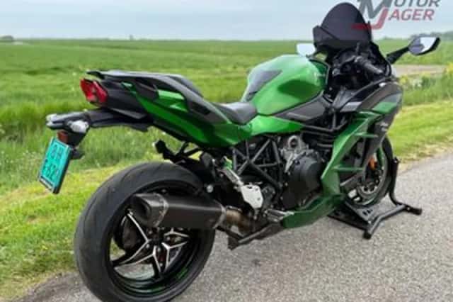 KAWASAKI NINJA (2018) thumbnail 6