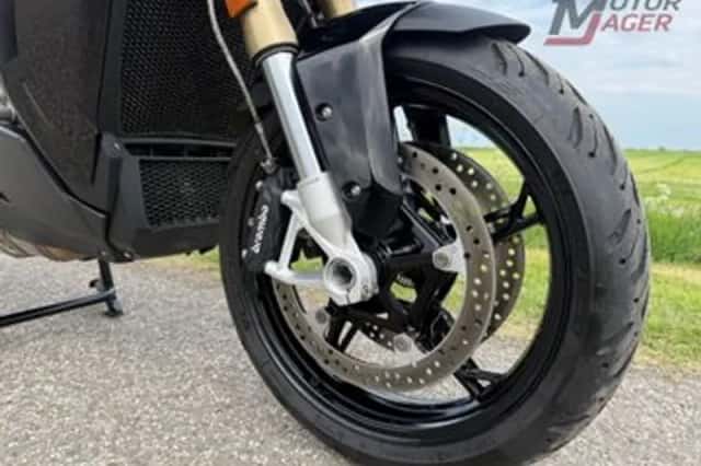 BMW S (2023) thumbnail 6