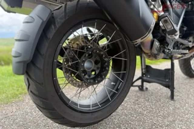 BMW R (2019) thumbnail 4