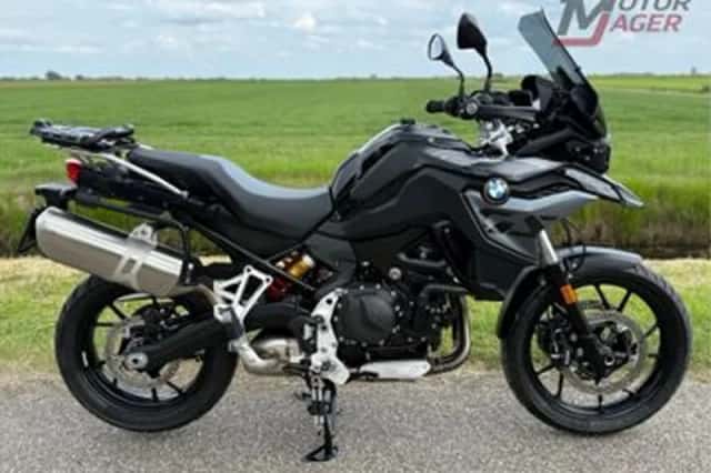 BMW F (2024) thumbnail 4