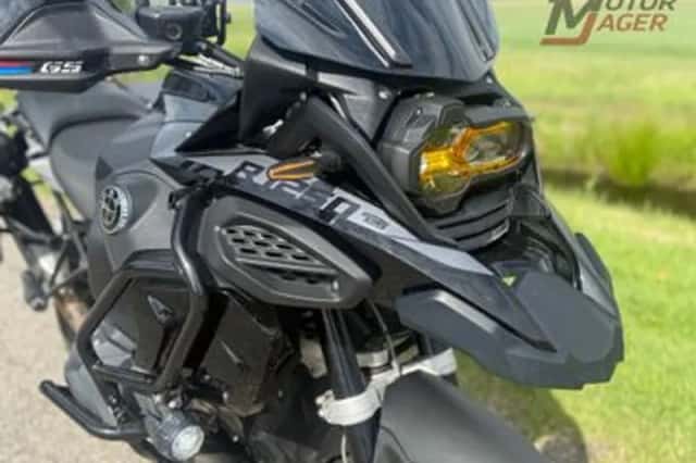BMW R (2022) thumbnail 3