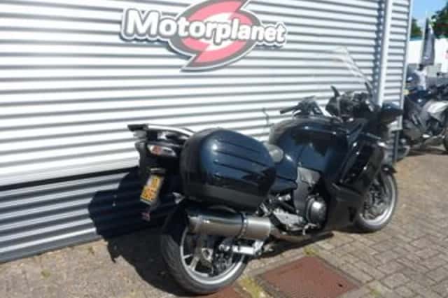 KAWASAKI 1400 (2008) thumbnail 4