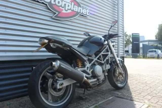 DUCATI MONSTER (2004) thumbnail 6