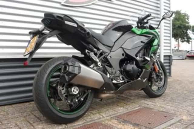 KAWASAKI NINJA (2024) thumbnail 3