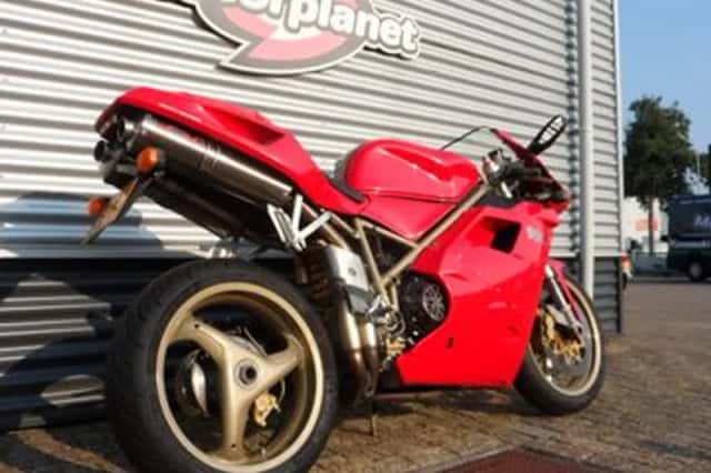 DUCATI 996 (2000) thumbnail 3