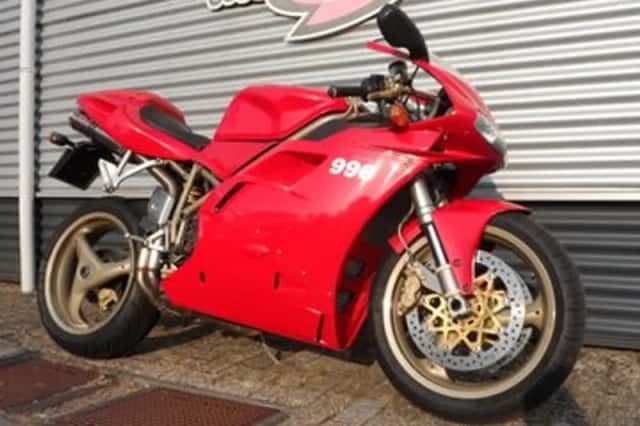 DUCATI 996 (2000) thumbnail 4