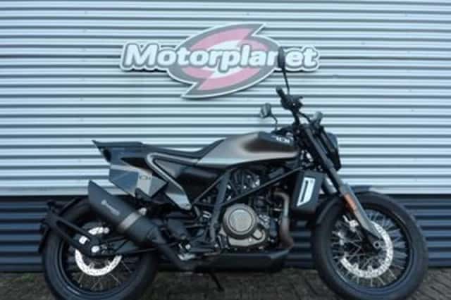 Husqvarna SVARTPILEN (2020) thumbnail 1