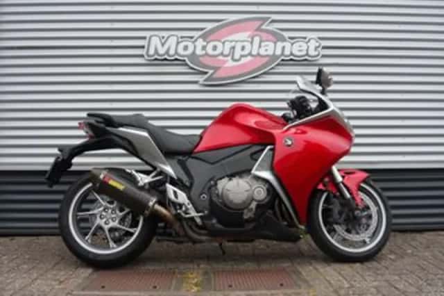 Honda VFR (2010) thumbnail 1