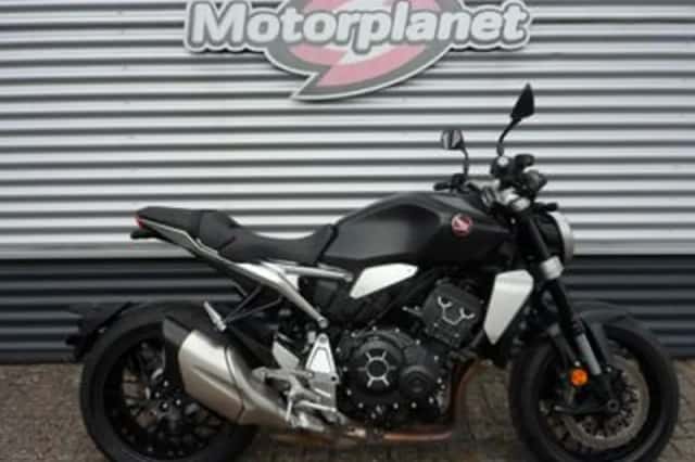 Honda CB (2022) thumbnail 1