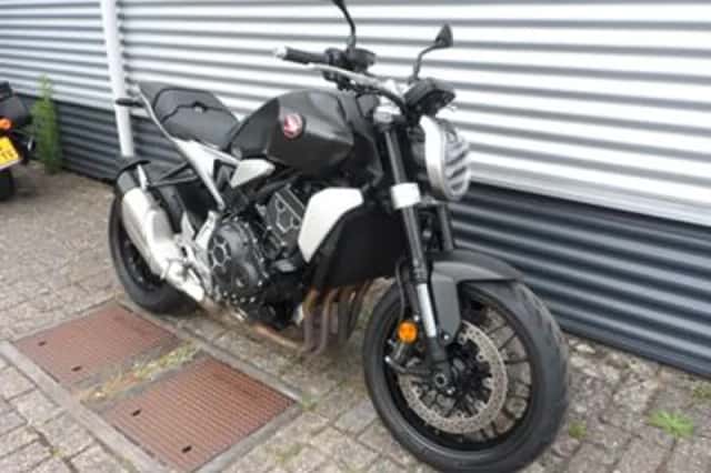Honda CB (2022) thumbnail 3