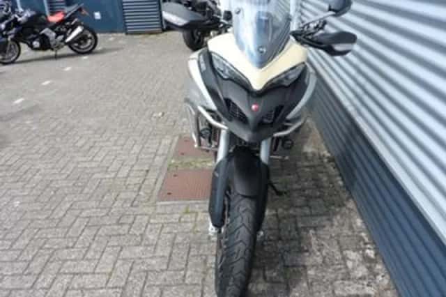 DUCATI MULTISTRADA (2019) thumbnail 4