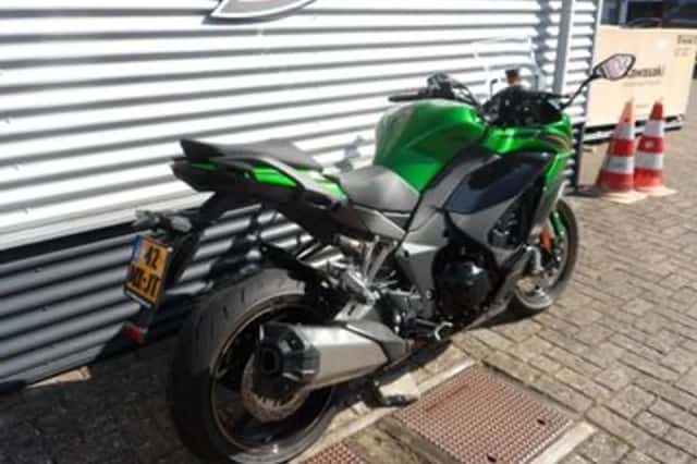 KAWASAKI NINJA (2025) thumbnail 6