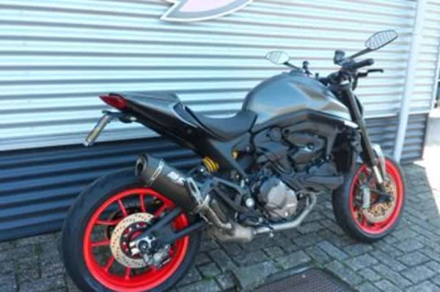 DUCATI MONSTER (2021) thumbnail 4