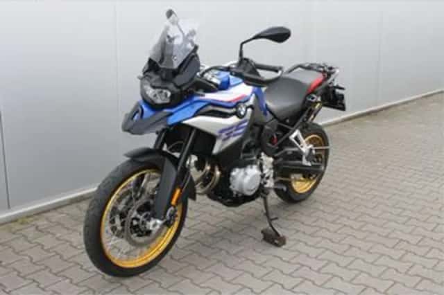 BMW F (2022) thumbnail 5