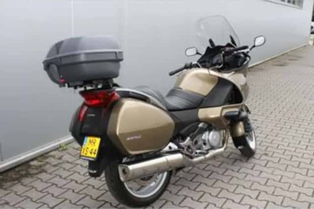 Honda NT (2006) thumbnail 3