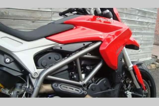DUCATI HYPERSTRADA (2014) thumbnail 4
