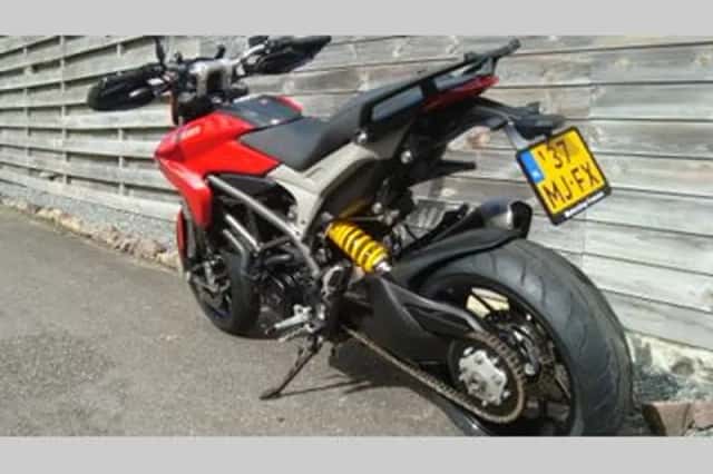 DUCATI HYPERSTRADA (2014) thumbnail 6