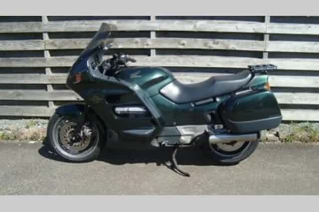 Honda ST (1993) thumbnail 6