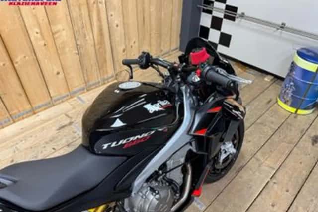APRILIA TUONO (2023) thumbnail 4