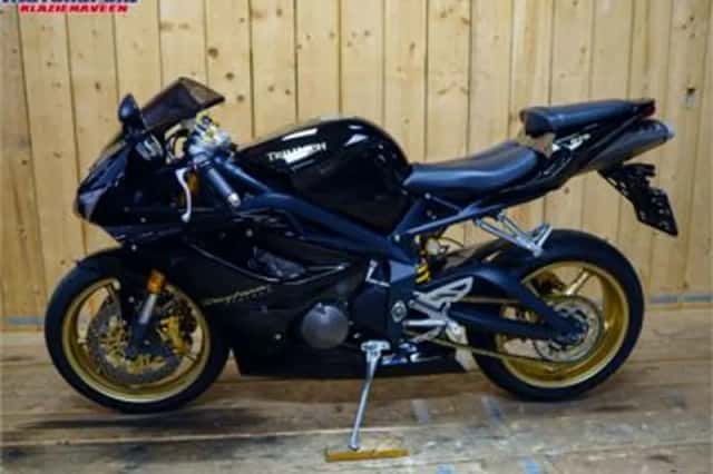 TRIUMPH DAYTONA (2007) thumbnail 4