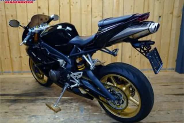 TRIUMPH DAYTONA (2007) thumbnail 5