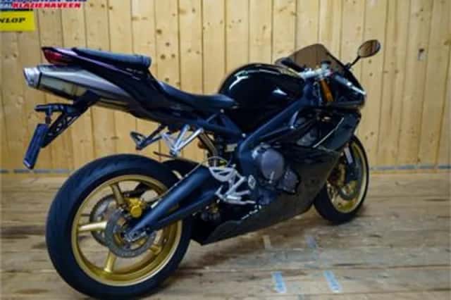 TRIUMPH DAYTONA (2007) thumbnail 6
