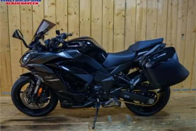 KAWASAKI NINJA (2021) thumbnail 4