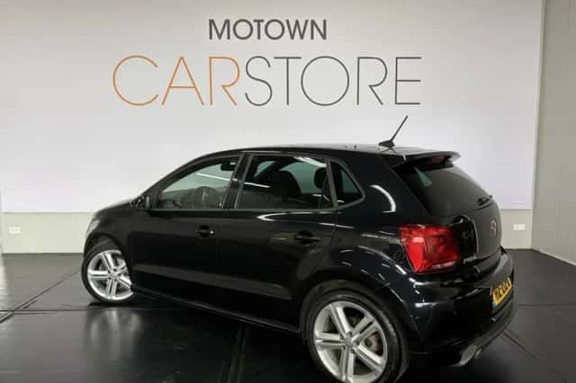 Volkswagen Polo (2015) thumbnail 2