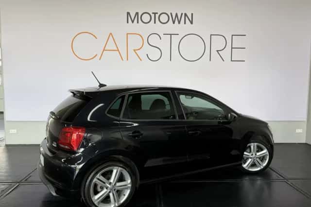 Volkswagen Polo (2015) thumbnail 4