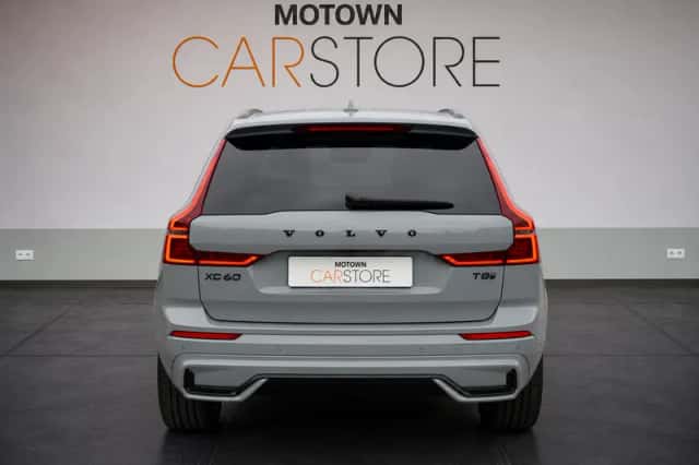 Volvo XC60 (2025) thumbnail 6