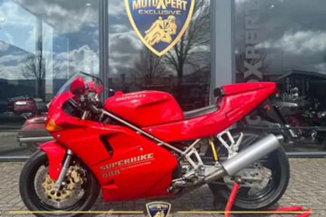 DUCATI 888 (1993) thumbnail 2