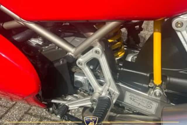 DUCATI 888 (1993) thumbnail 6