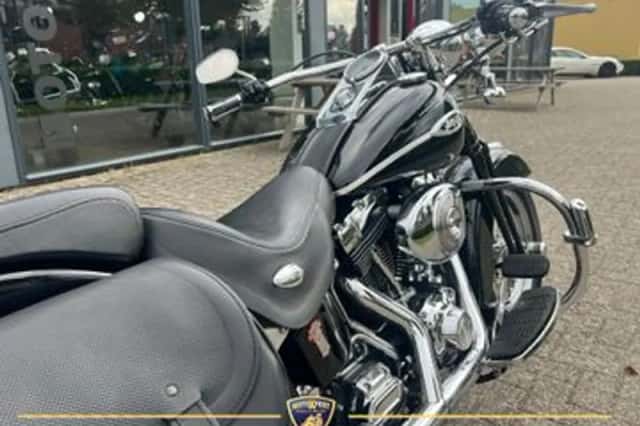 HARLEY-DAVIDSON SPRINGER (2005) thumbnail 4