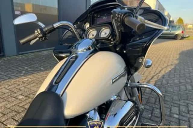 HARLEY-DAVIDSON ROAD (2022) thumbnail 5