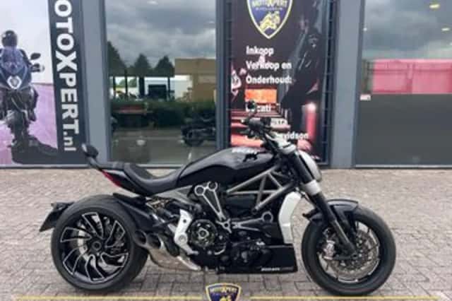 DUCATI XDIAVEL (2016) thumbnail 1